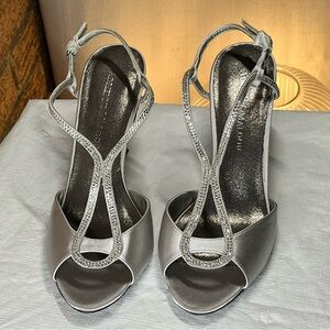 Adrienne Maloof Yvette silver Satin and crystals heels 7.5 NEW